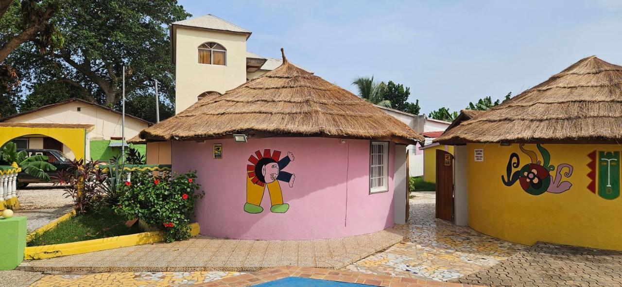 Easy Time Lodge Kololi Zewnętrze zdjęcie
